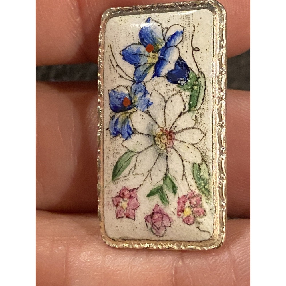 Vintage Jewelery Gold Rim Rectangular Floral Painted On Porcelain Pin Brooch.
